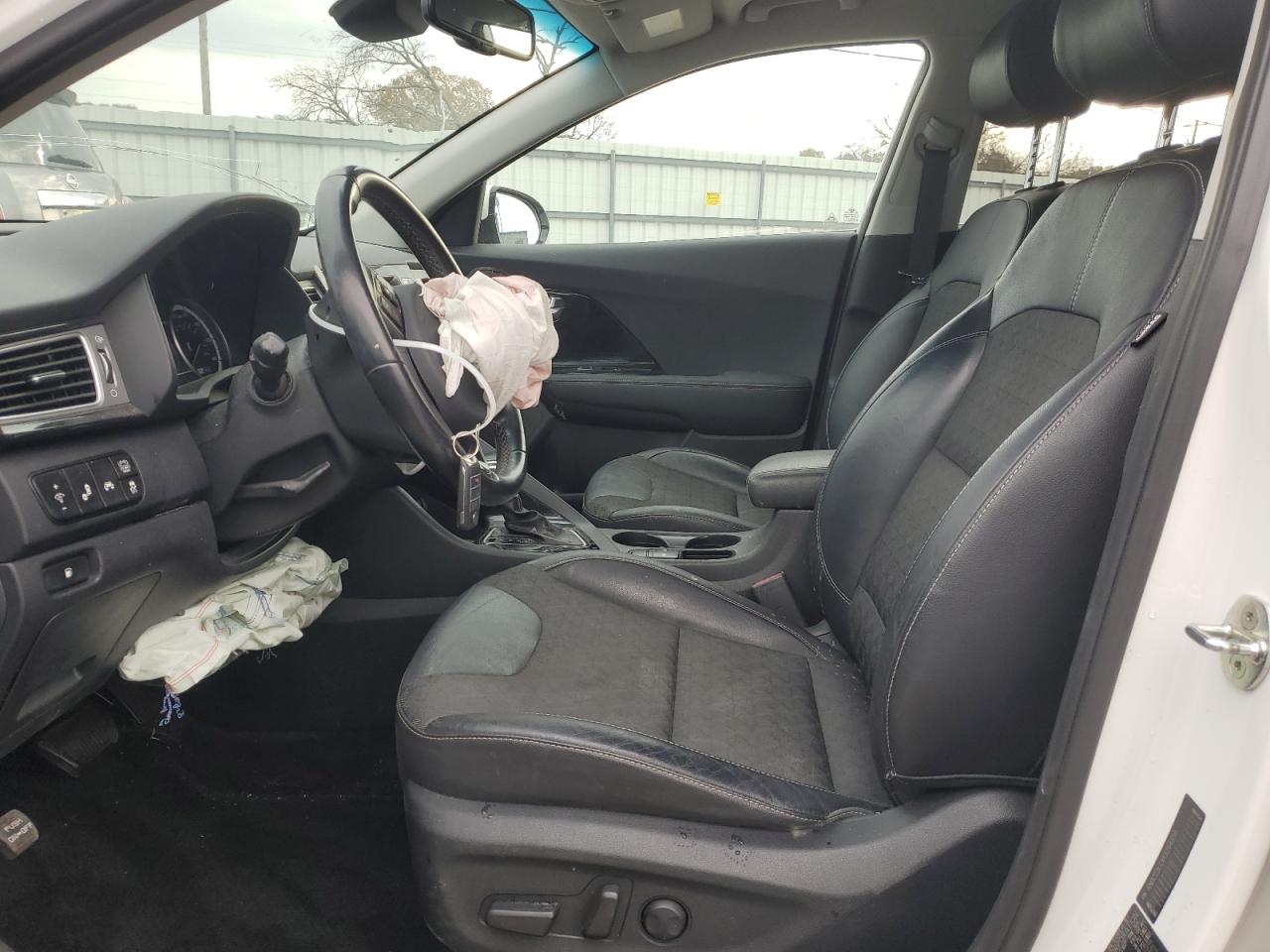 2019 KIA NIRO EX photo 7