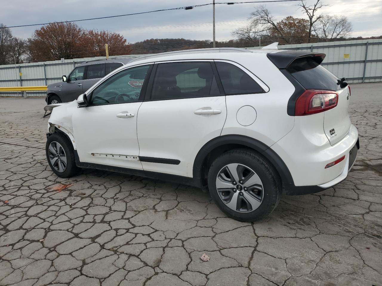 2019 KIA NIRO EX photo 2