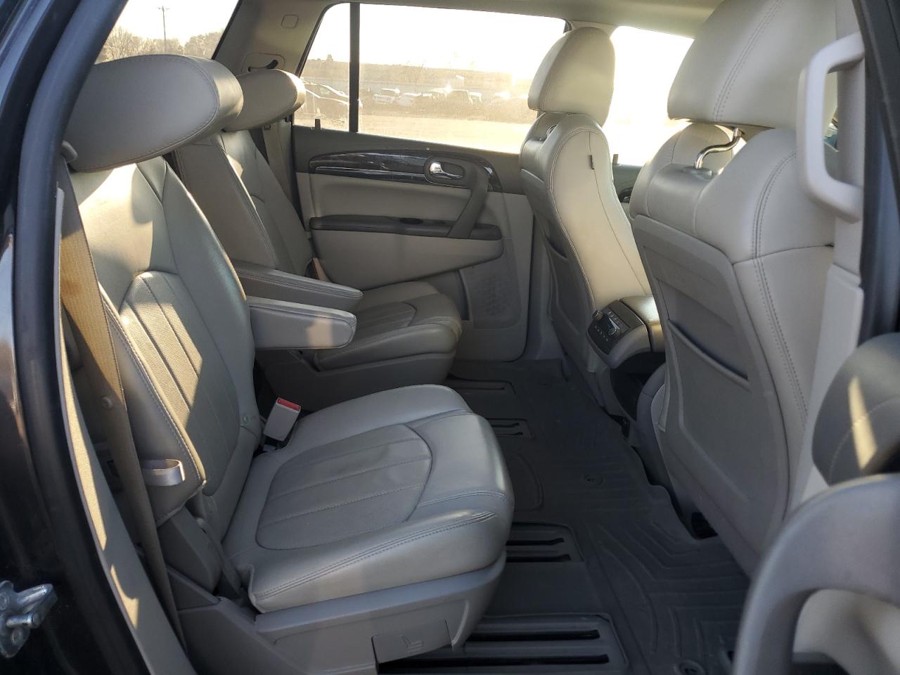 2015 BUICK ENCLAVE photo 31