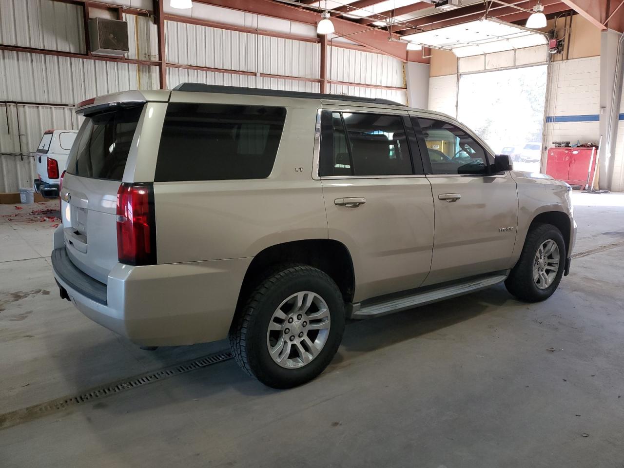 2015 CHEVROLET TAHOE K1500 LT photo 5