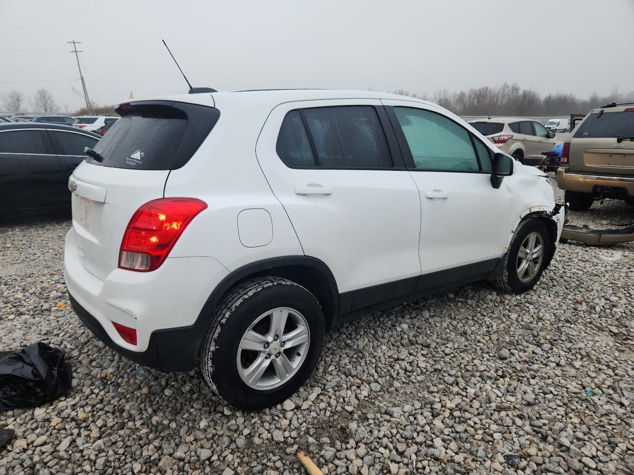 2020 CHEVROLET TRAX LS photo 5