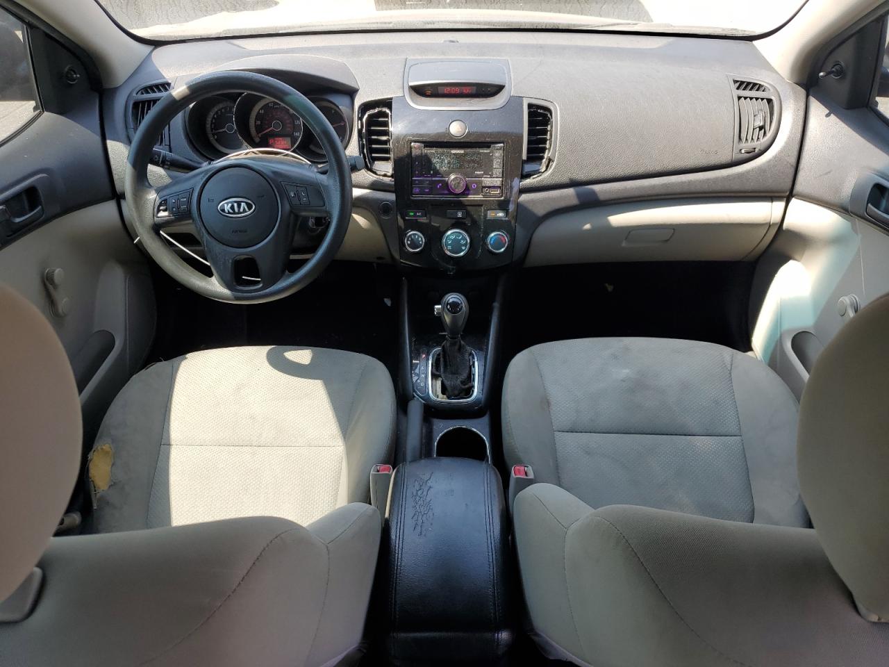 2013 KIA FORTE LX photo 8