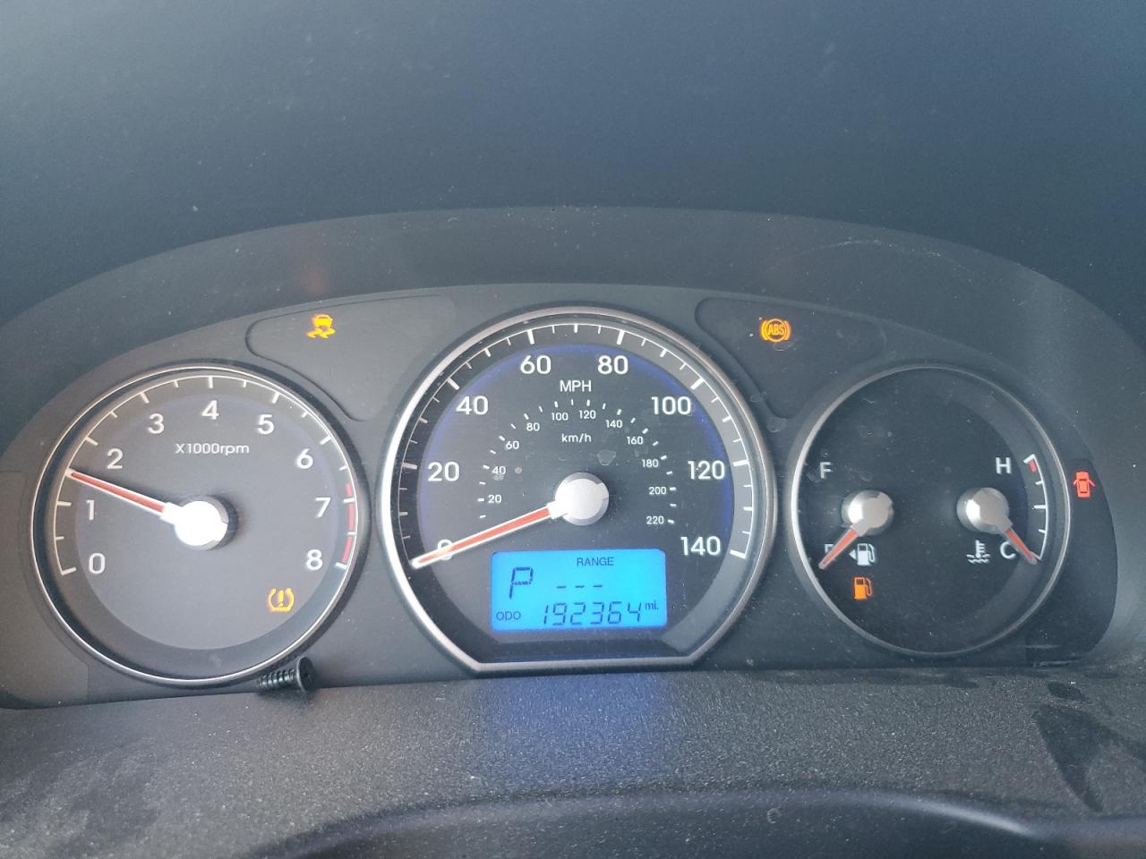 2010 HYUNDAI SANTA FE SE photo 25
