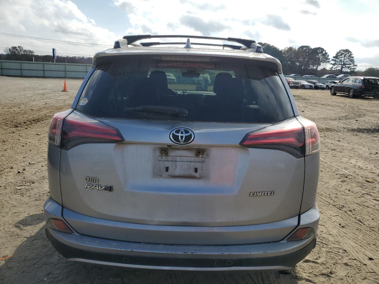 2017 TOYOTA RAV4 LIMITED photo 6