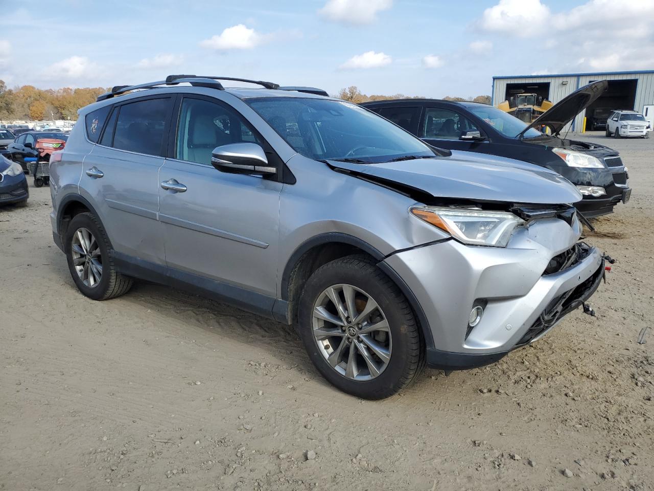 2017 TOYOTA RAV4 LIMITED photo 4