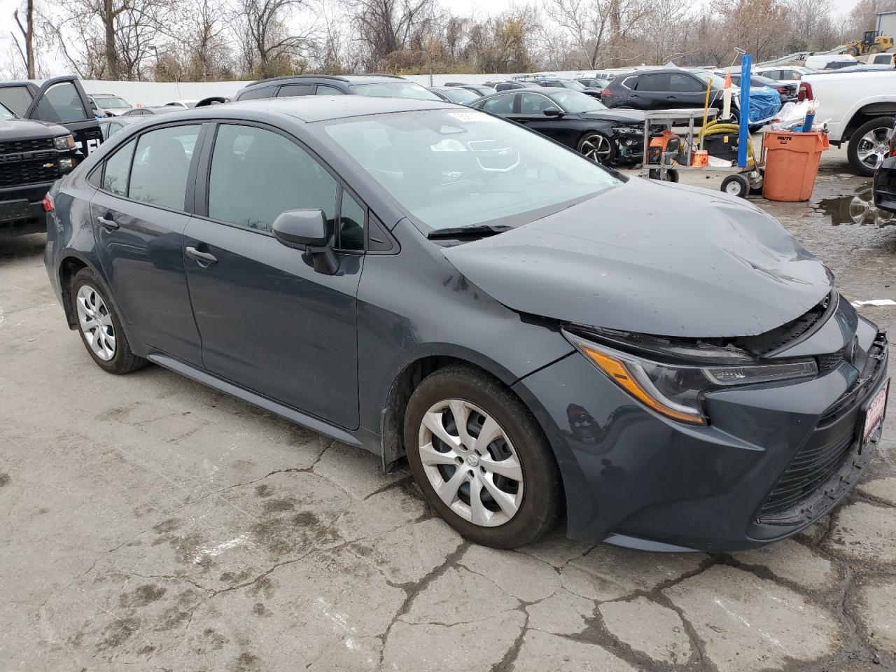 2025 TOYOTA COROLLA LE photo 7
