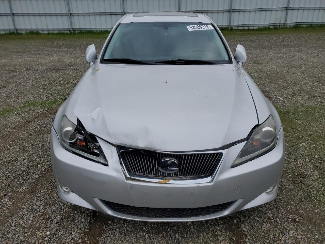 2010 LEXUS IS photo 5