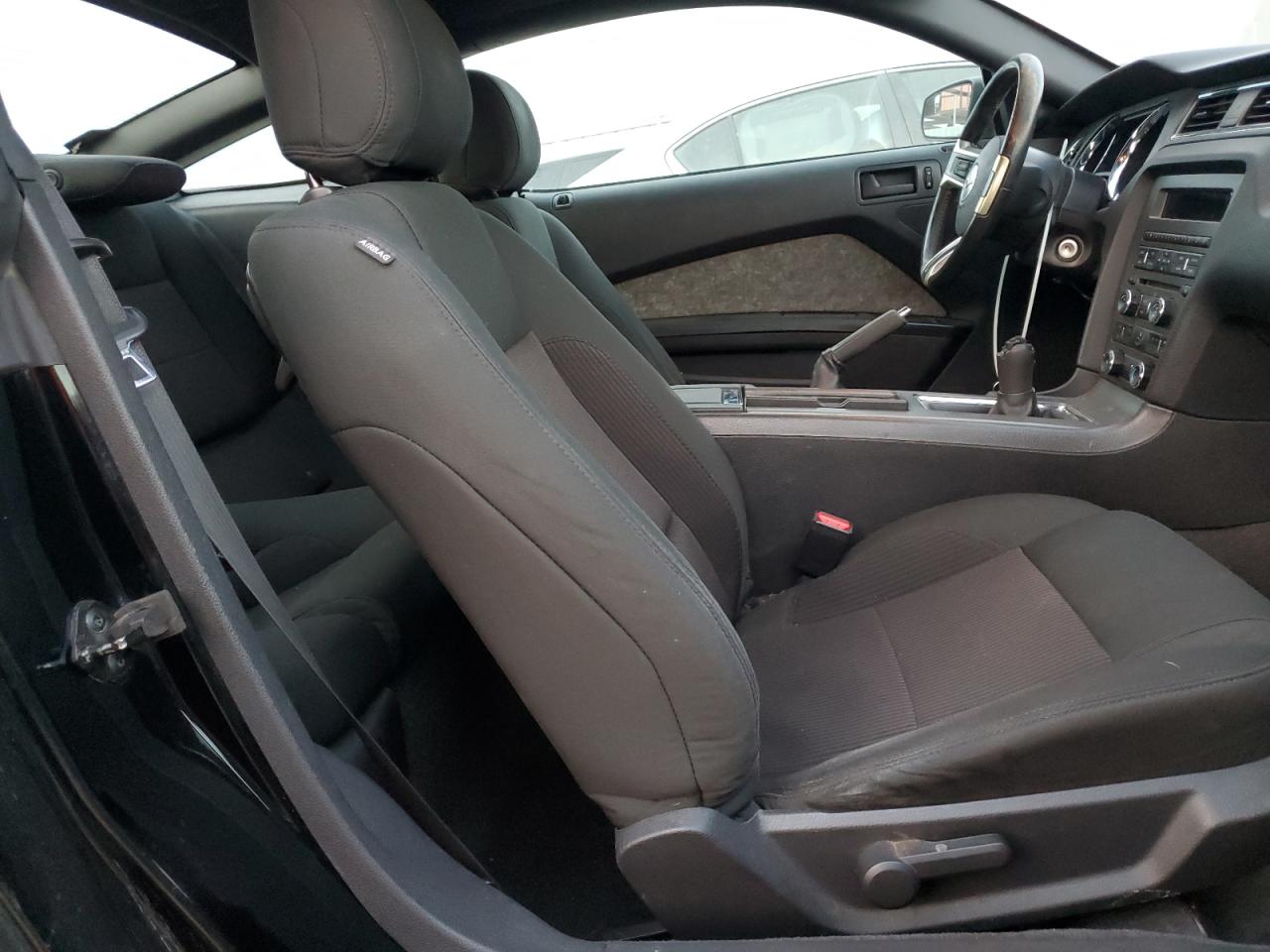 2014 FORD MUSTANG photo 10