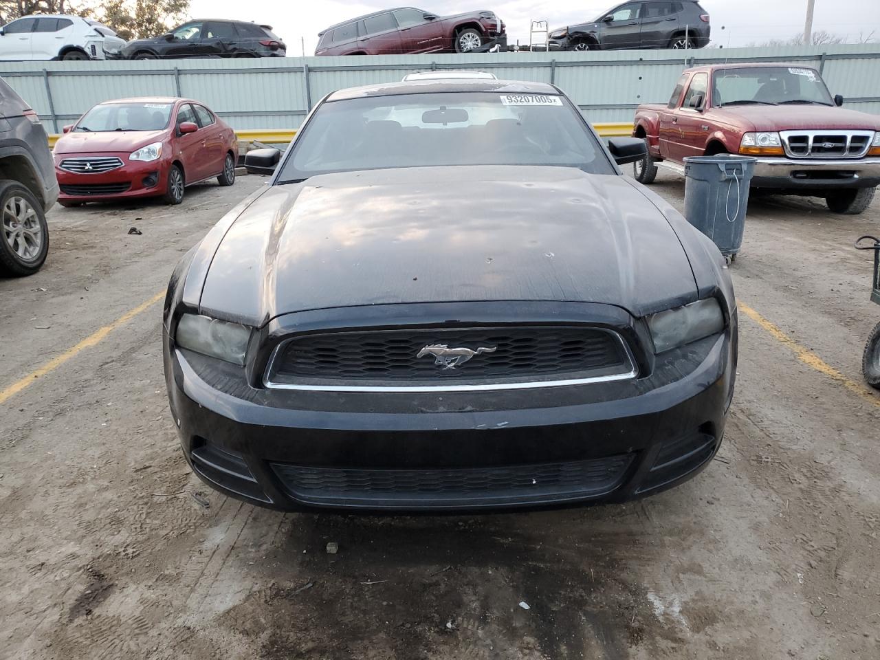2014 FORD MUSTANG photo 5