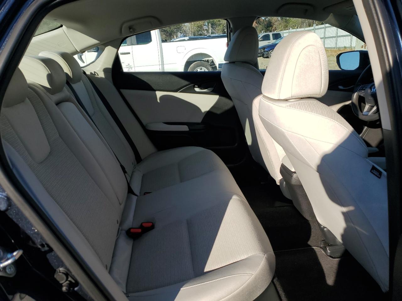 2019 HONDA INSIGHT EX photo 10