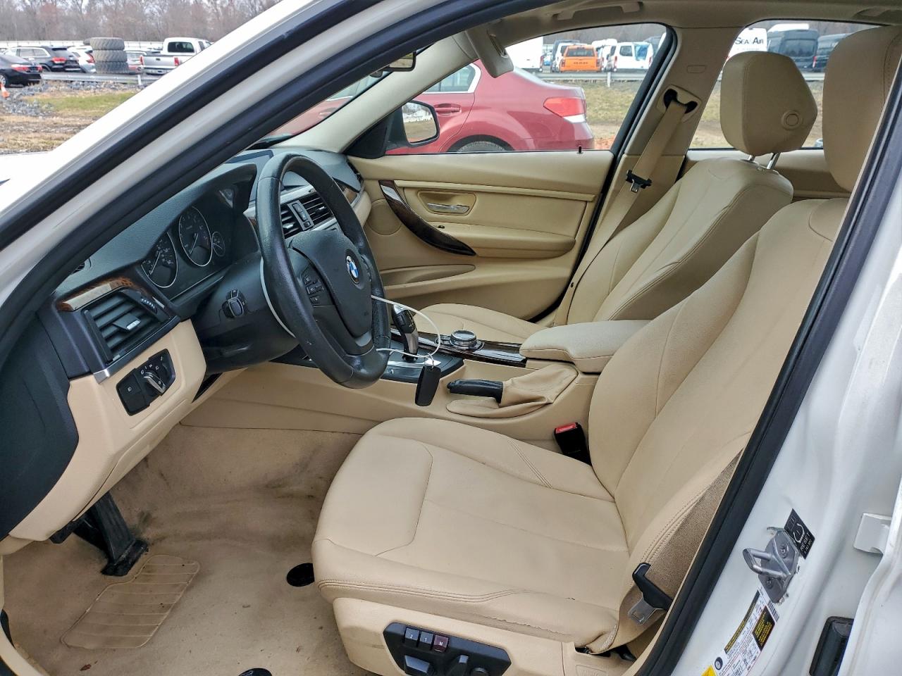 2014 BMW 320 I XDRIVE photo 13