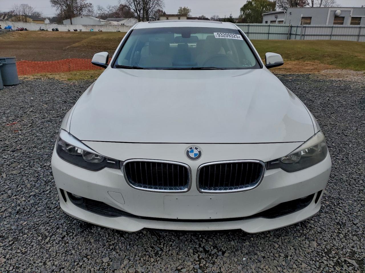 2014 BMW 320 I XDRIVE photo 9