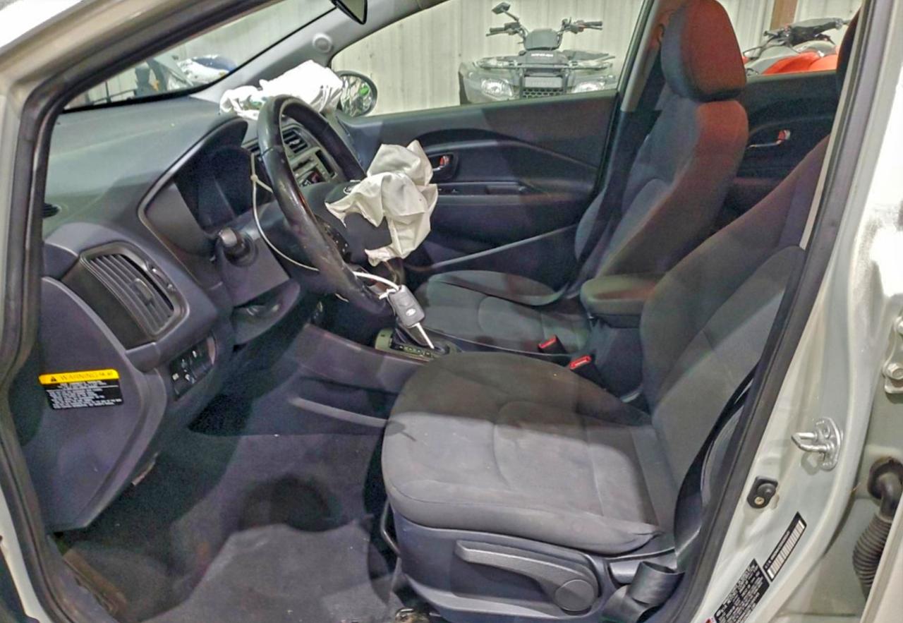 2013 KIA RIO EX photo 19