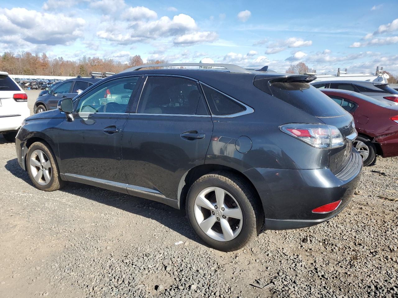 2011 LEXUS RX photo 3