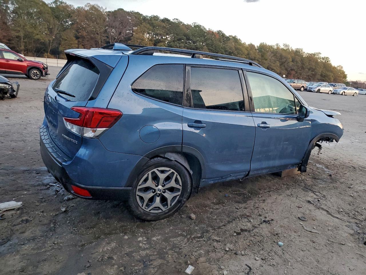 2021 SUBARU FORESTER PREMIUM photo 3