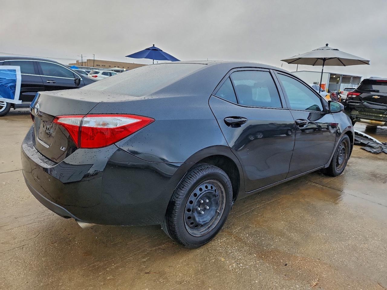 2015 TOYOTA COROLLA LE photo 7