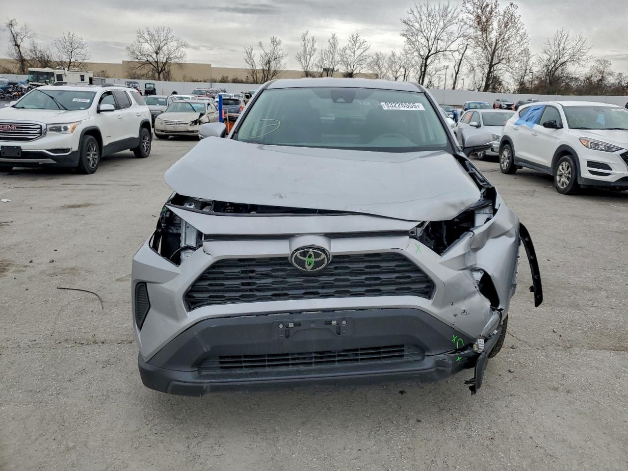 2025 TOYOTA RAV4 LE photo 5