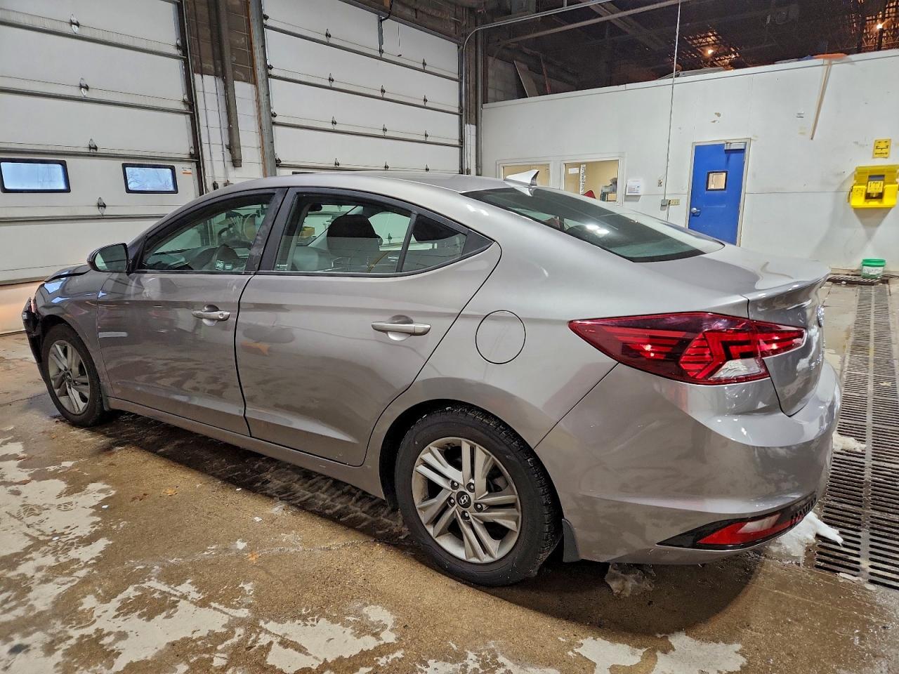 2020 HYUNDAI ELANTRA SEL photo 3