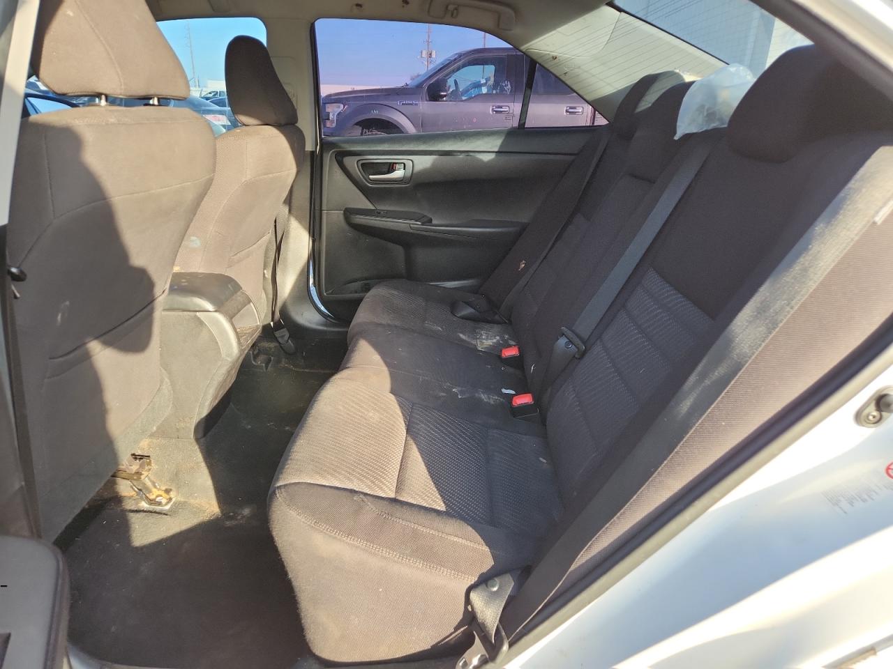 2017 TOYOTA CAMRY LE photo 10