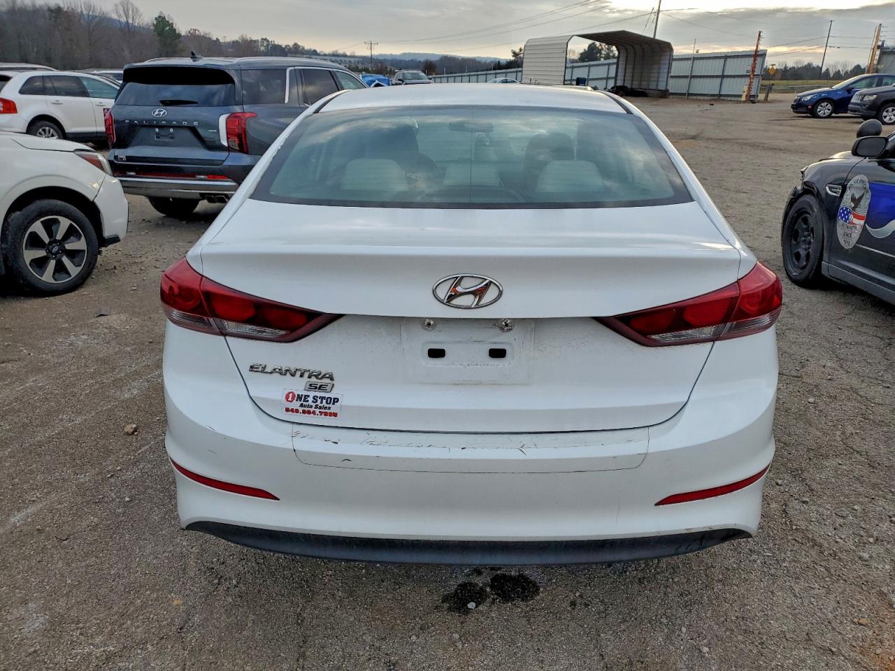 2018 HYUNDAI ELANTRA SE photo 6