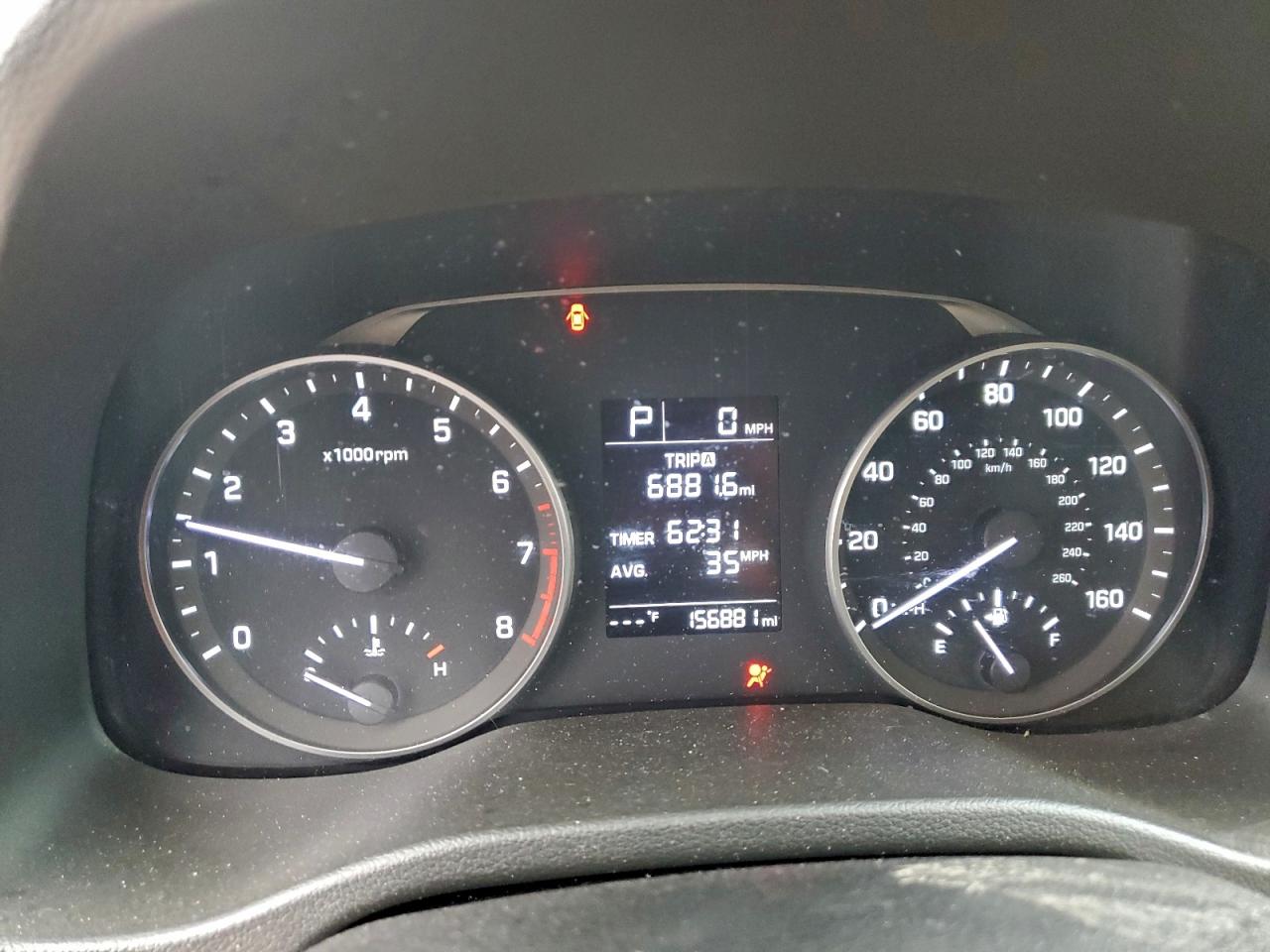 2018 HYUNDAI ELANTRA SE photo 9