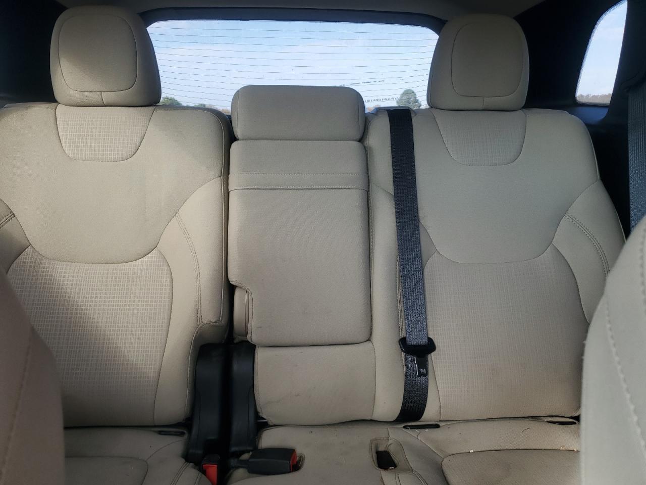 2016 JEEP CHEROKEE LATITUDE photo 28