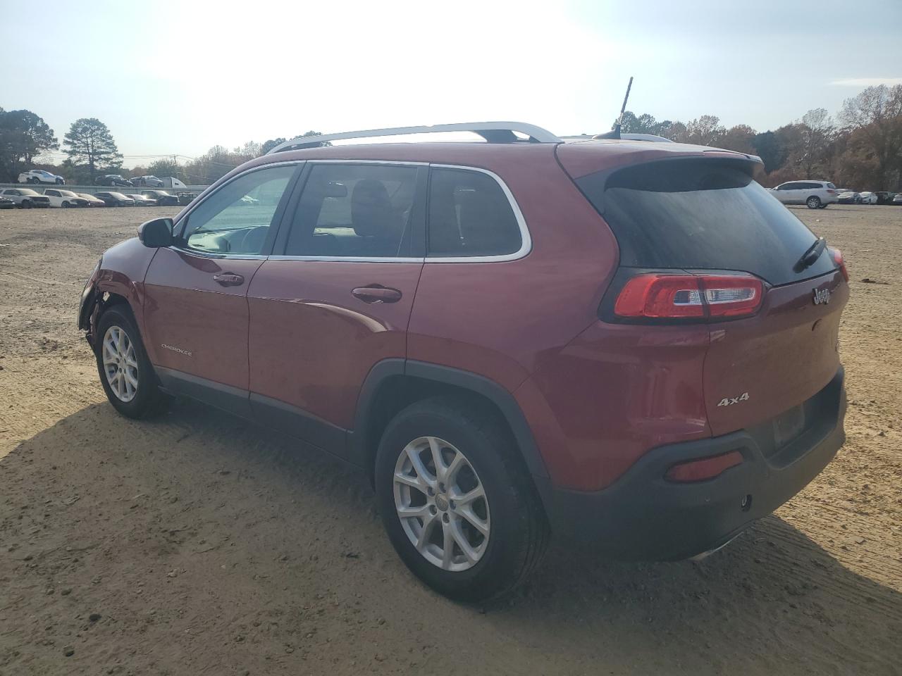 2016 JEEP CHEROKEE LATITUDE photo 4