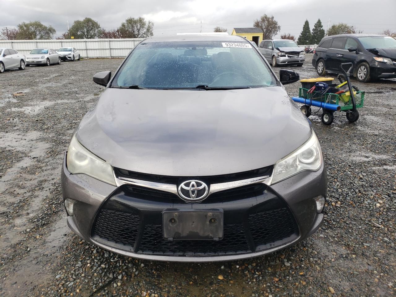 2016 TOYOTA CAMRY LE photo 13
