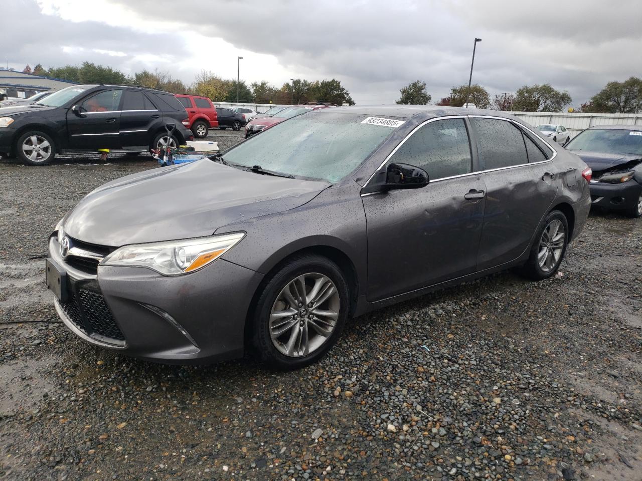2016 TOYOTA CAMRY