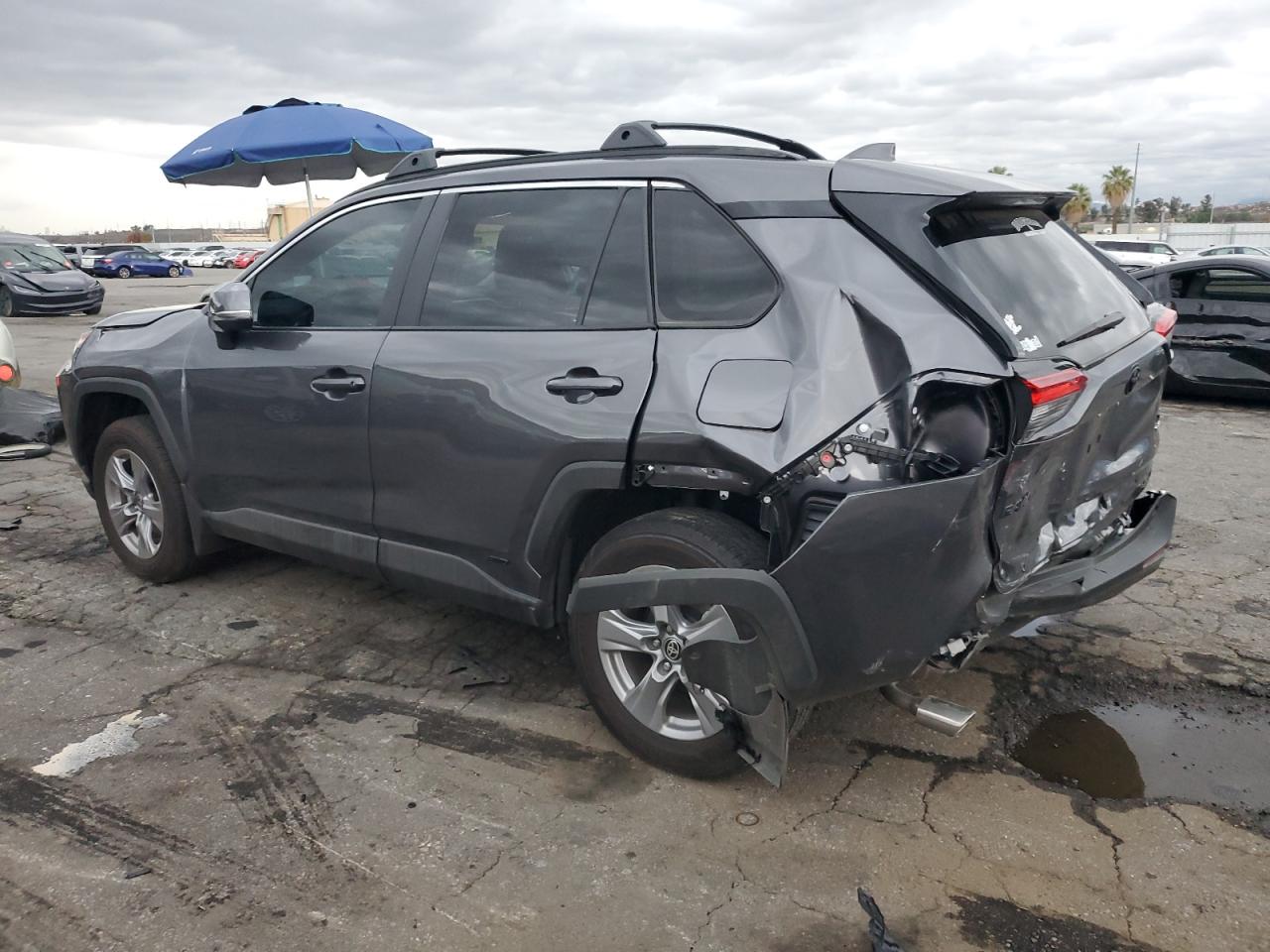 2025 TOYOTA RAV4 XLE photo 2