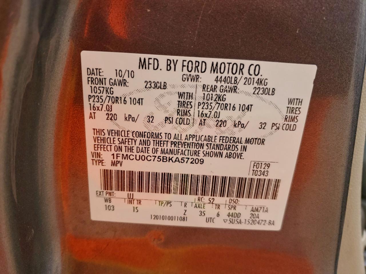 2011 FORD ESCAPE photo 23