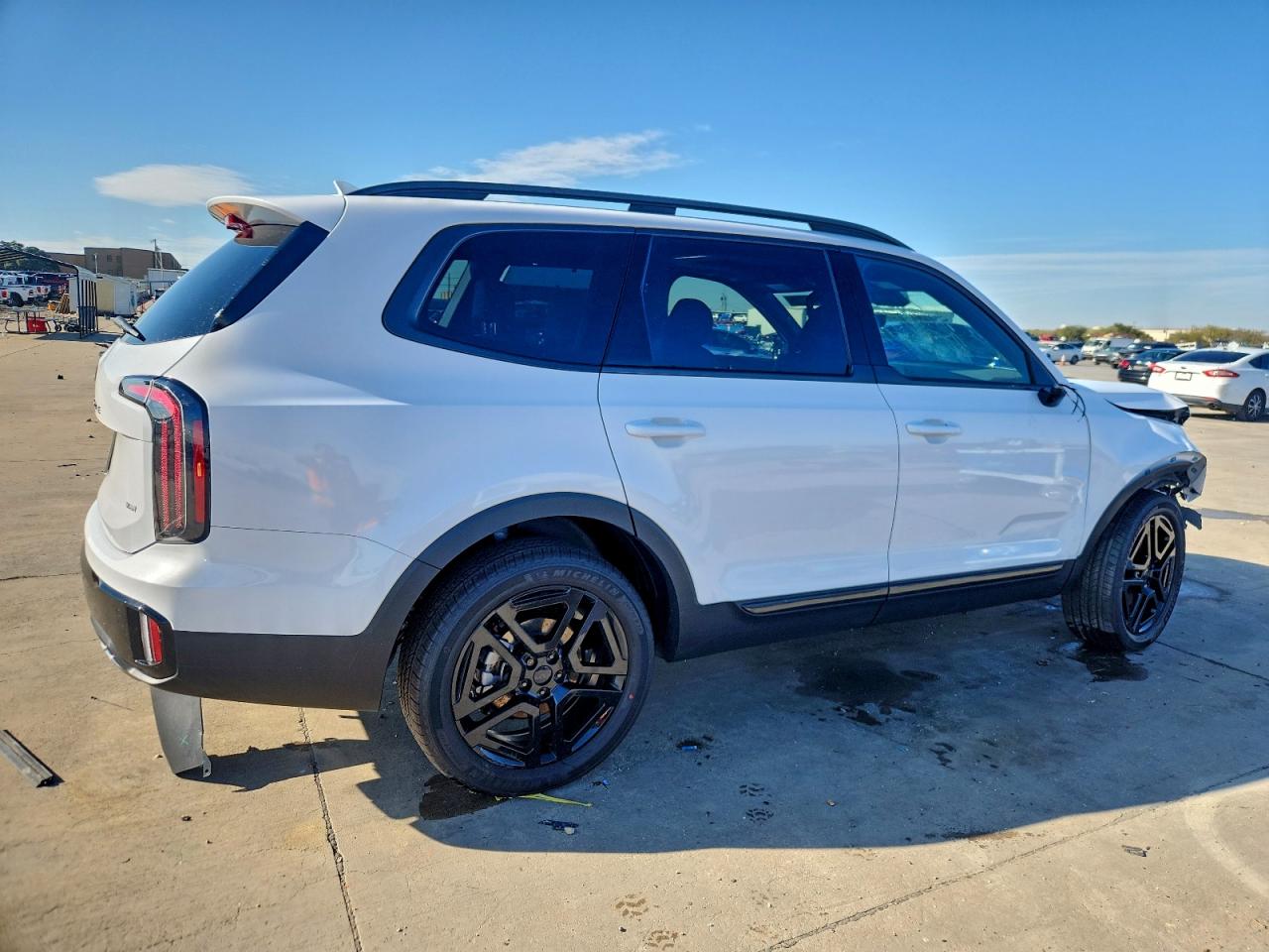 2025 KIA TELLURIDE SX X-LINE photo 3