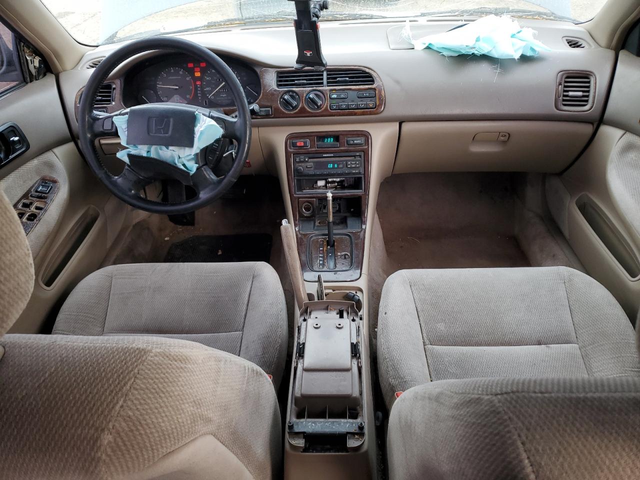 1997 HONDA ACCORD photo 15
