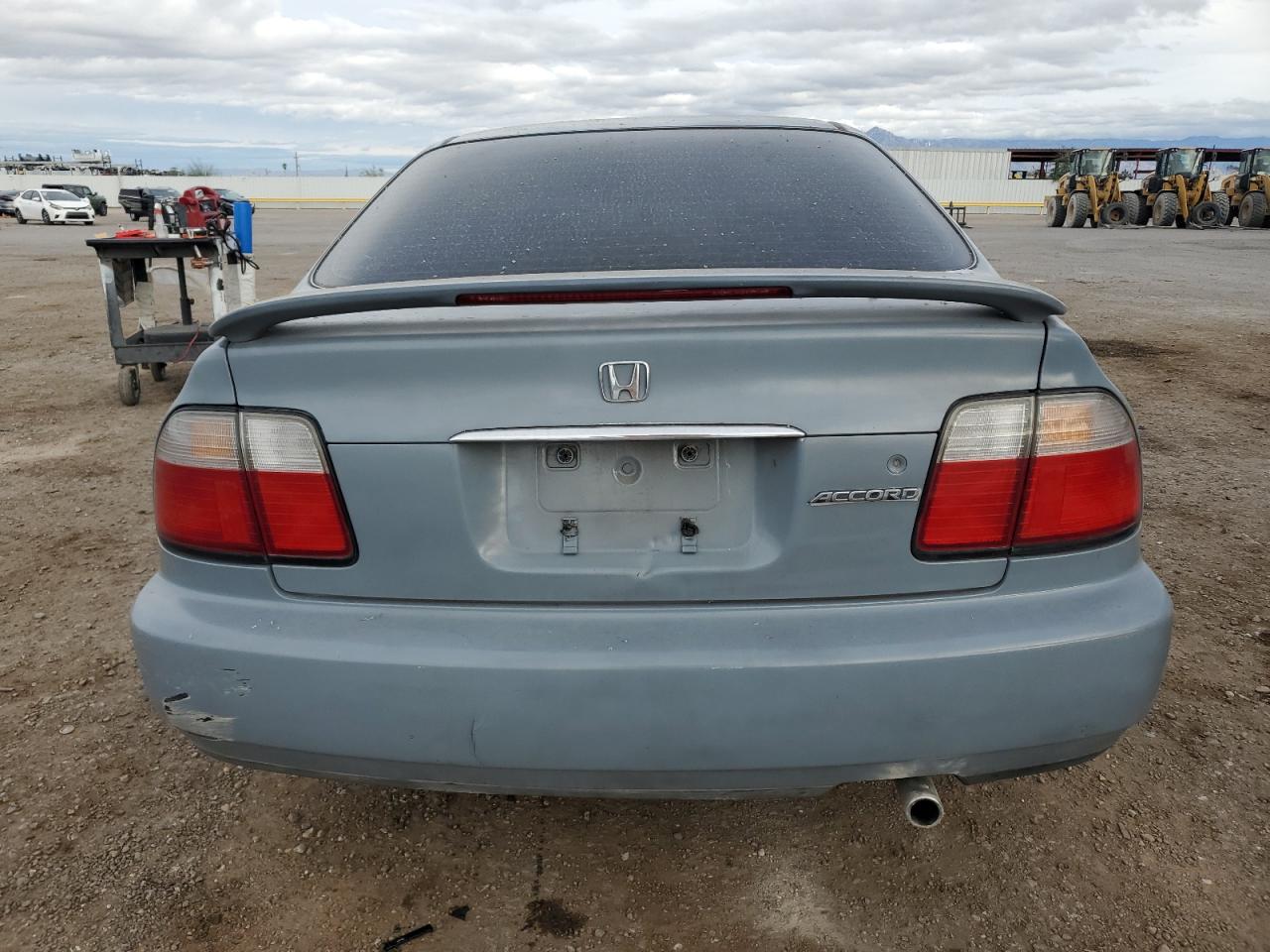 1997 HONDA ACCORD photo 11