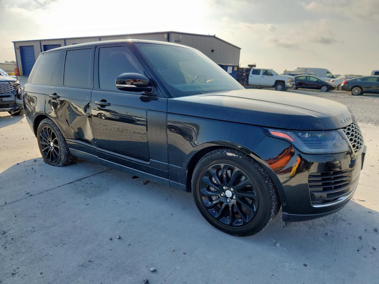 2019 LAND ROVER RANGE ROVER HSE photo 7