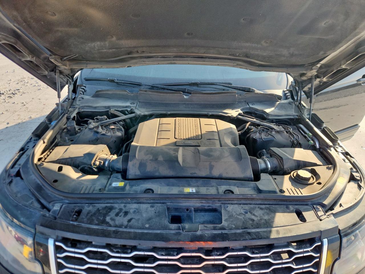 2019 LAND ROVER RANGE ROVER HSE photo 23