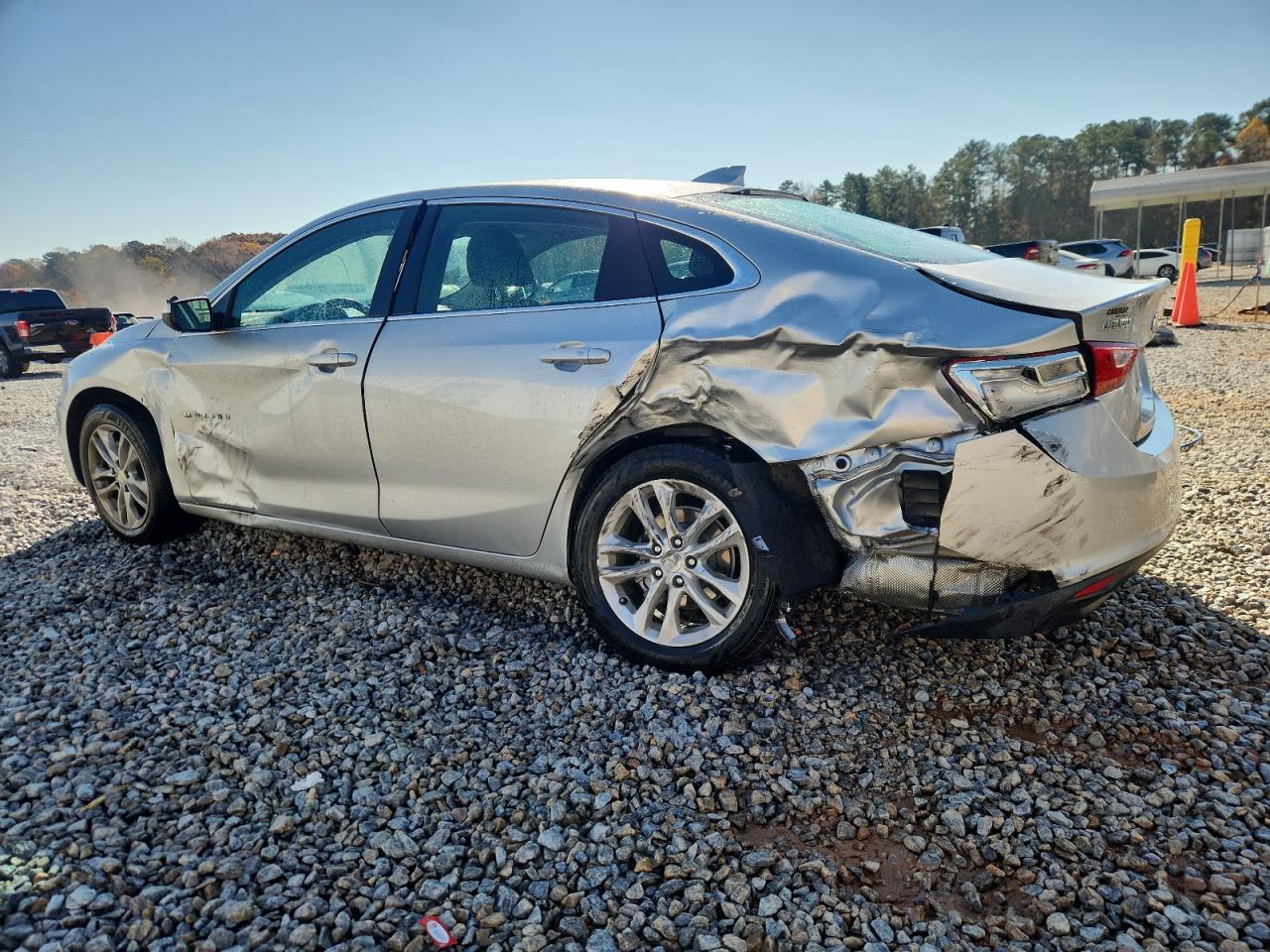 2018 CHEVROLET MALIBU LT photo 3