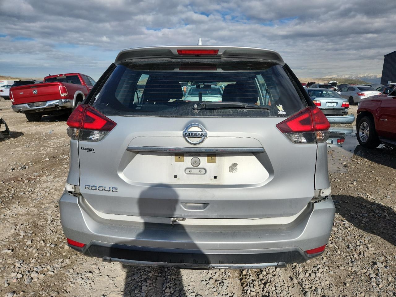 2017 NISSAN ROGUE S photo 11