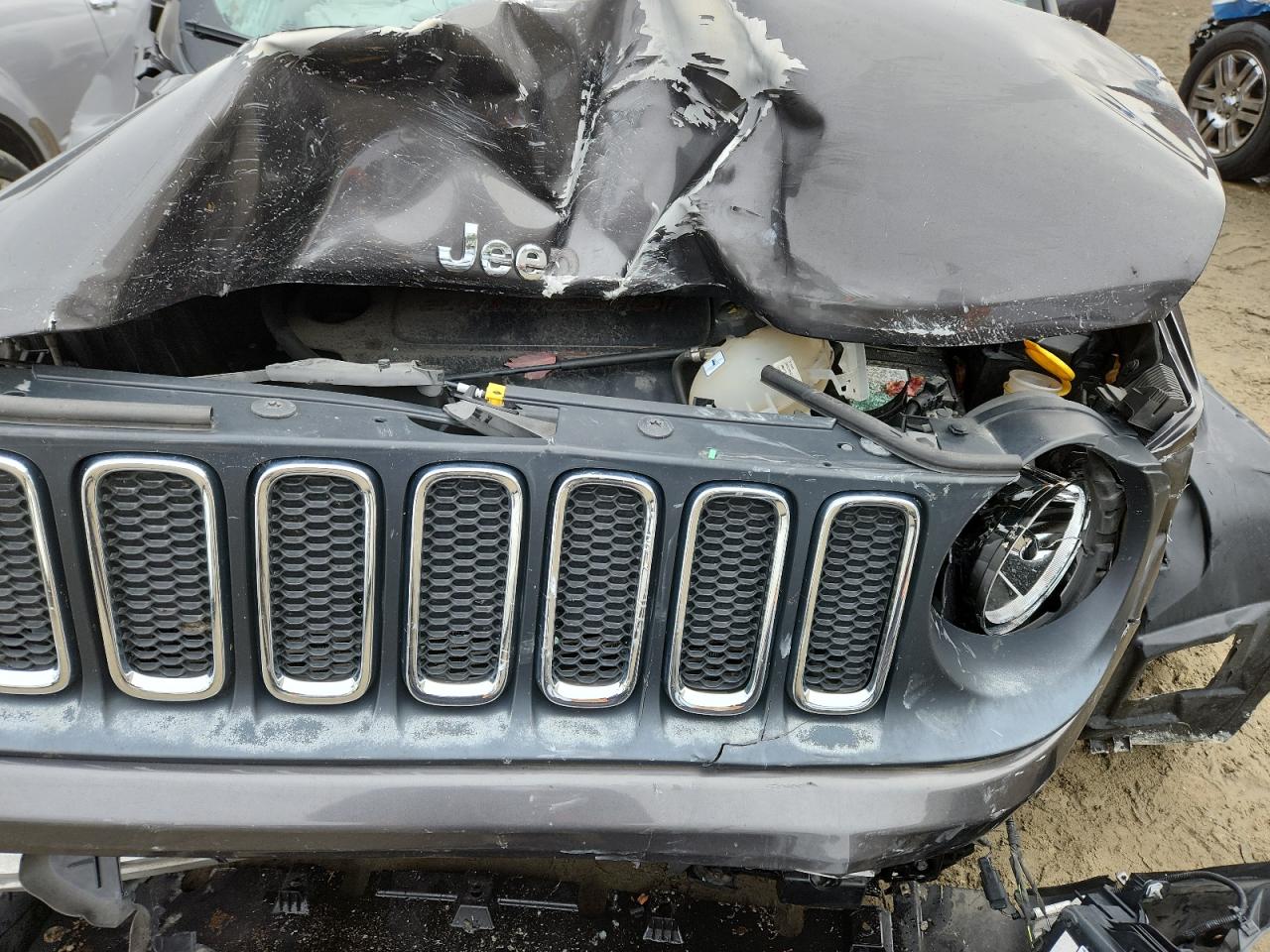2017 JEEP RENEGADE LATITUDE photo 31