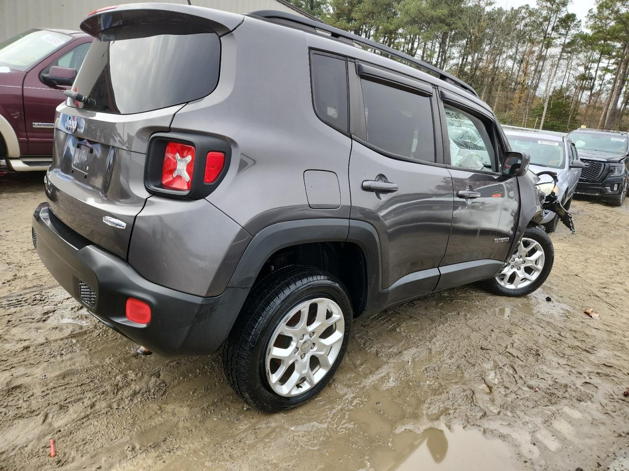 2017 JEEP RENEGADE LATITUDE photo 7