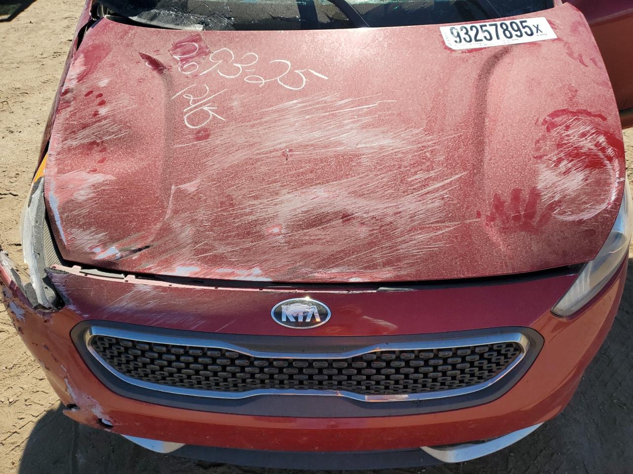 2018 KIA NIRO LX photo 12