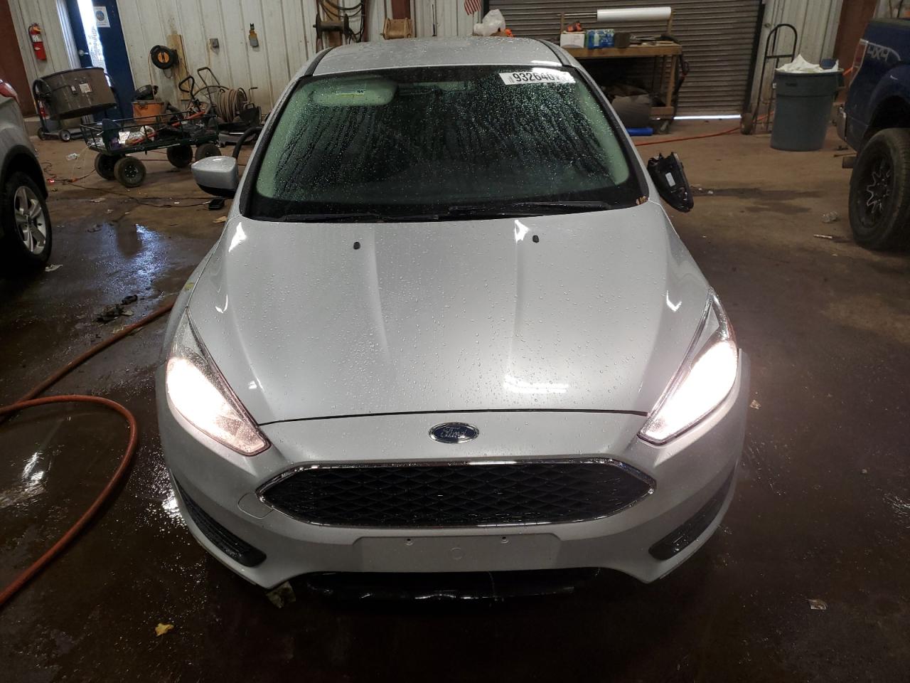 2018 FORD FOCUS SE photo 5