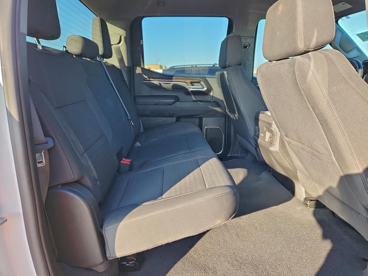 2023 CHEVROLET SILVERADO K1500 LT photo 10