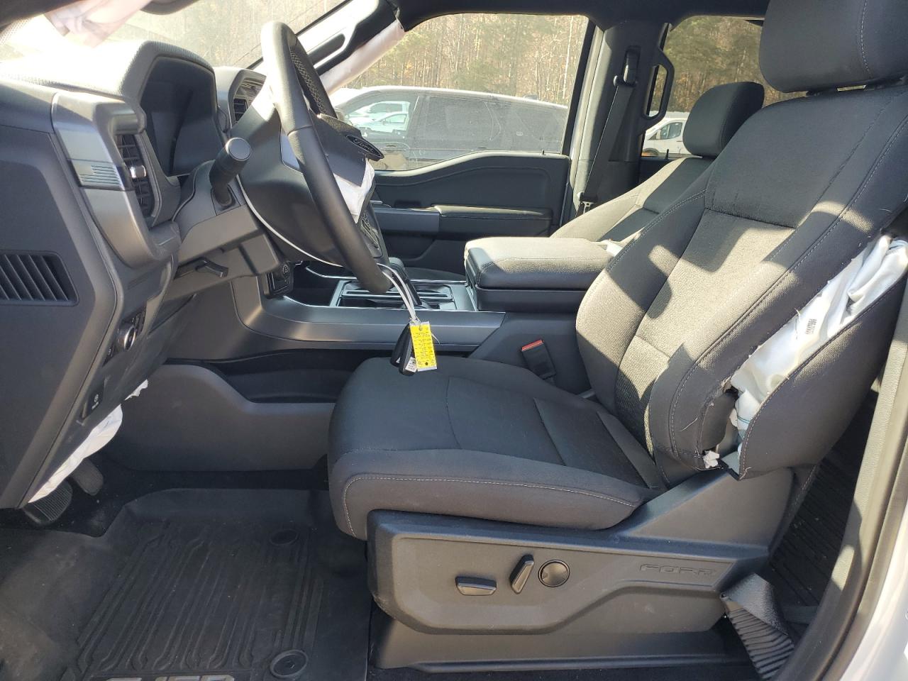 2025 FORD F150 XLT photo 7