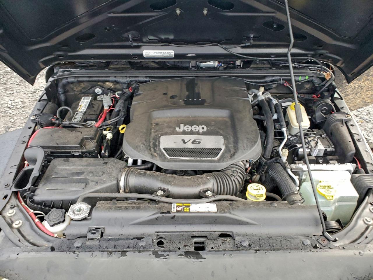 2015 JEEP WRANGLER UNLIMITED SPORT photo 12