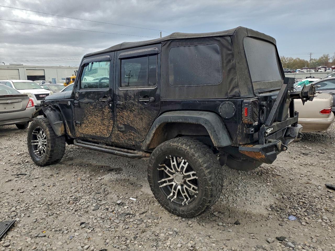 2015 JEEP WRANGLER UNLIMITED SPORT photo 2