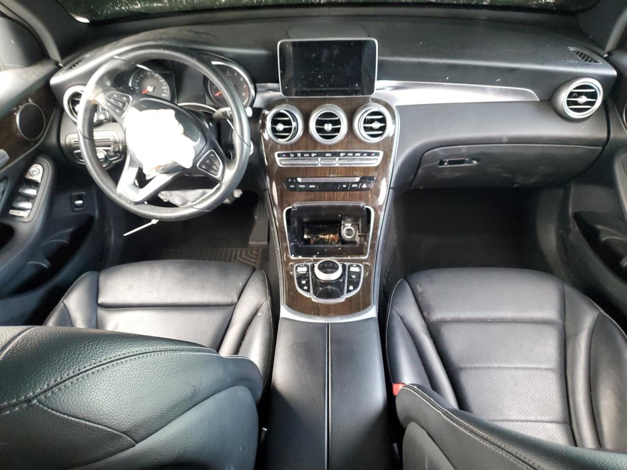 2018 MERCEDES-BENZ GLC 300 photo 22