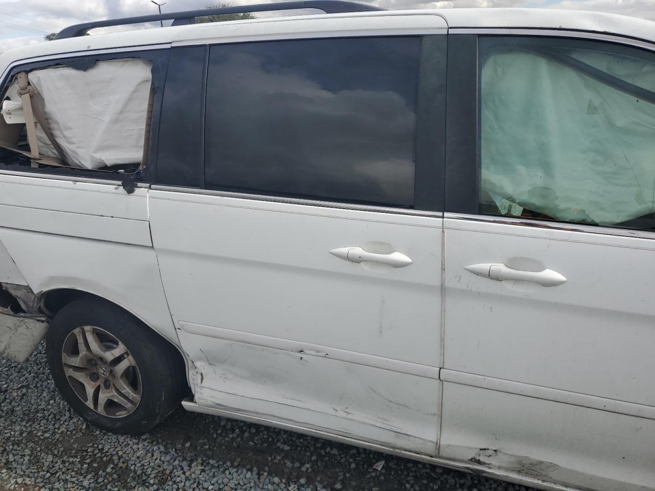 2005 HONDA ODYSSEY EX photo 19