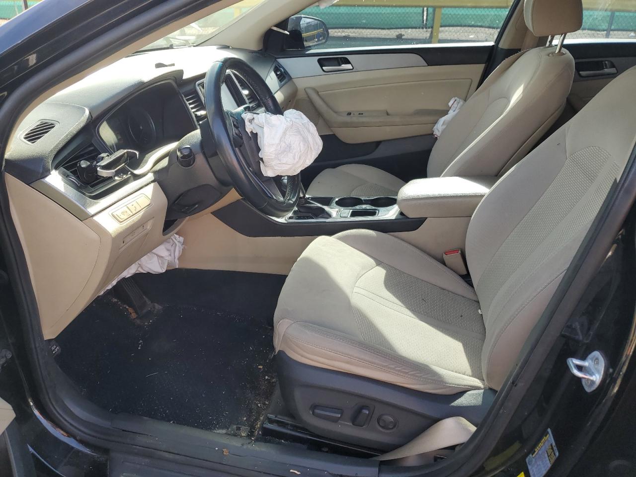 2018 HYUNDAI SONATA SEL photo 19