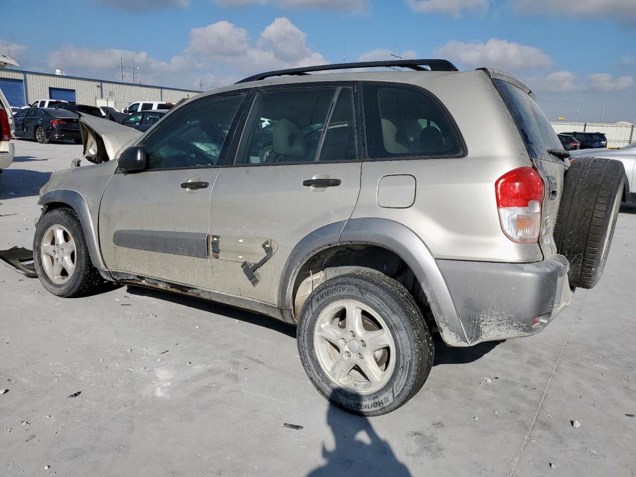 2003 TOYOTA RAV4 photo 2